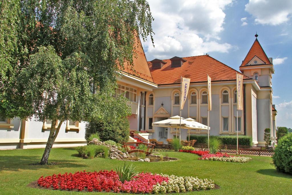 Hotel Prezident Palic Exterior photo