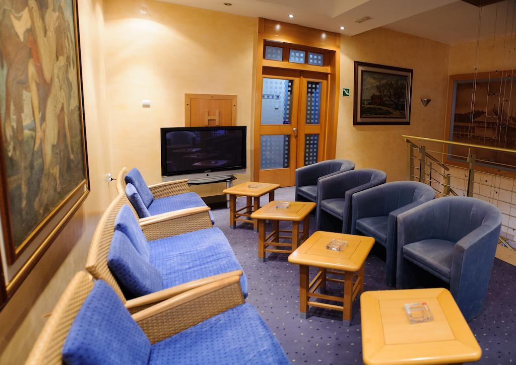 Hotel Prezident Palic Exterior photo
